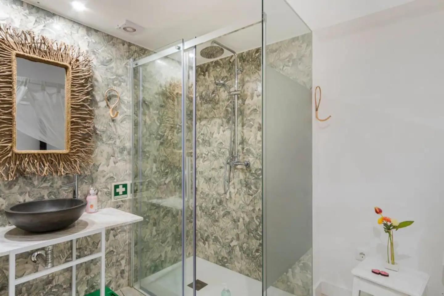 Casa Velhinha - Design, Culture And Comfort In Guimarães Dış mekan fotoğraf